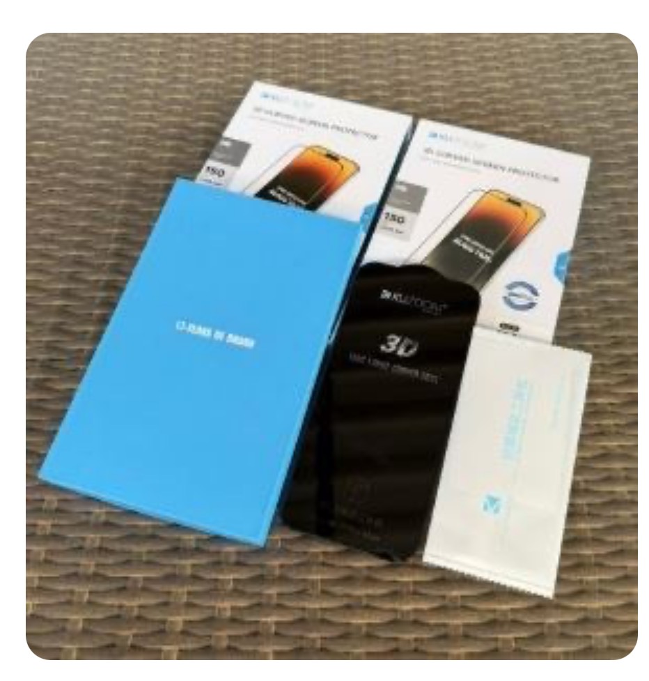 محافظ صفحه نمایش  کوزوم Kuzoom مناسب برای گوشی موبایل آیفون ۱۷پرو